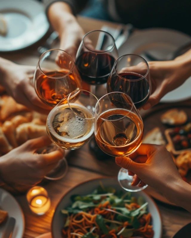 飲酒的禮儀與常識：如何優雅地享受美酒