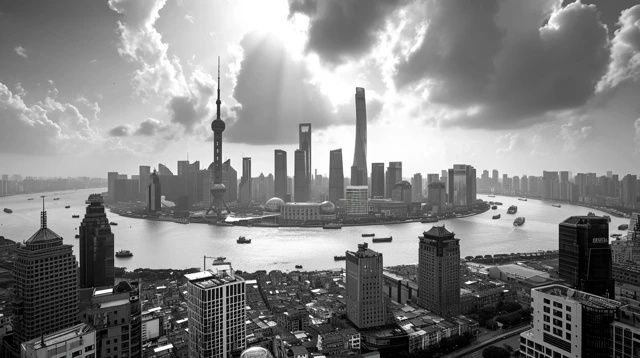
上海天氣預報：多云，氣溫微降；活動豐富，氣象影響下的日常
