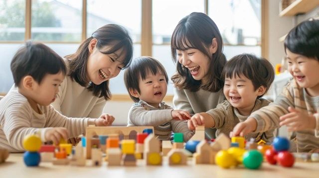 幼兒急救技能培訓(xùn)：提升幼兒園教師緊急救助能力，確保兒童安全成長(zhǎng) | 石屏縣人民醫(yī)院急診科深入校園指導(dǎo)