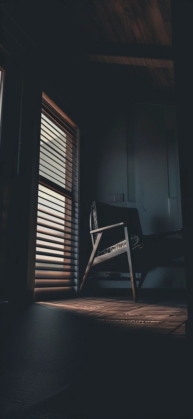 "網(wǎng)絡時代下,中視頻創(chuàng)作:自我表達與收益并存的新潮流"