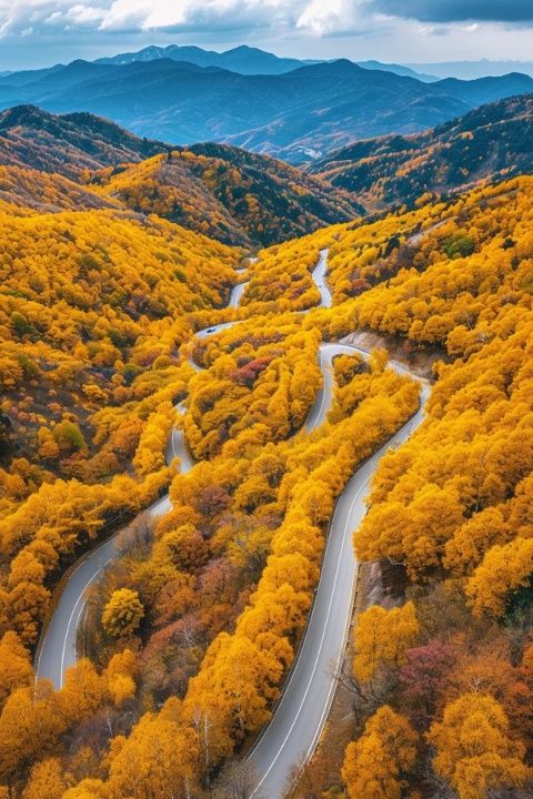 揭秘陜西十大最美自駕游勝地：從周至水街到靖邊龍洲丹霞的獨(dú)特之旅