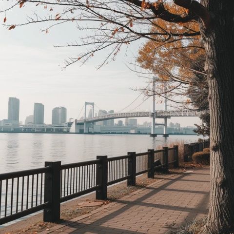 斷橋與紀(jì)念館，是來丹東游客的必游之地