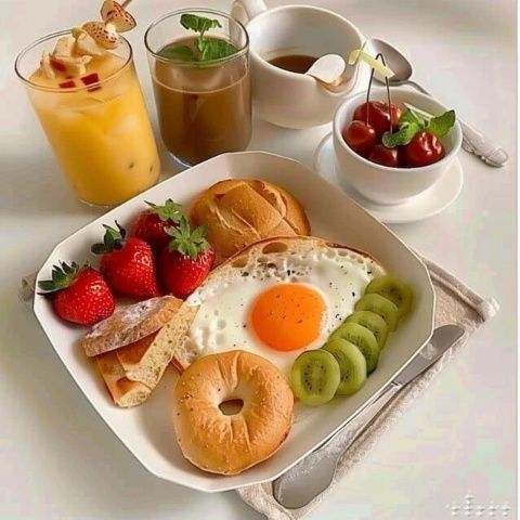 適合曬美食發的朋友圈文案(發美食文案)
