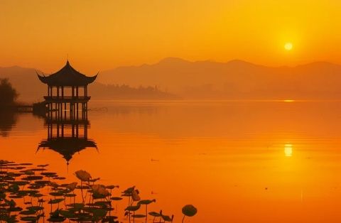 廣東周邊暑期度假推薦：美林湖是你要去的地方！