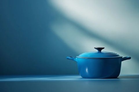 廚房必備鐵鍋的選擇與危害：揭秘劣質(zhì)產(chǎn)品對健康的影響及選購指南