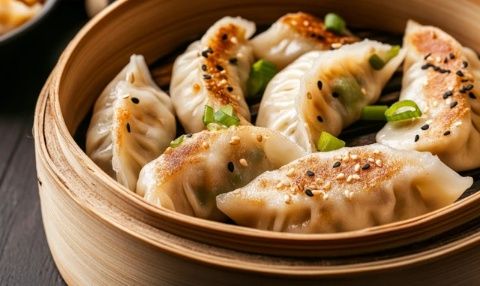 男子發(fā)現(xiàn)12元能隨便吃的餃子店狂吃3小時，老板：你再吃我們就要關(guān)門了