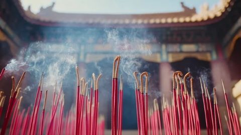 中國人必知的文化常識一個時辰是2小時，一瞬間是0.26秒，一炷香是30分鐘