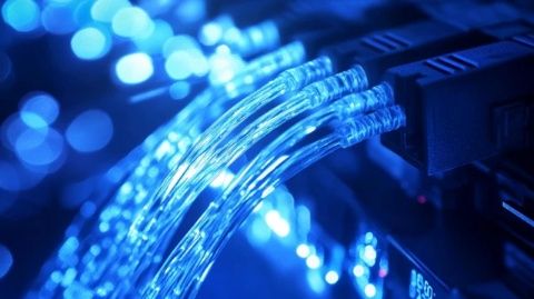 百兆寬帶實測為何不達標？網線類型影響你的網速真相揭秘