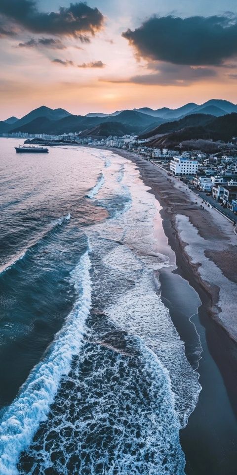 你知道嗎？在我們福建，有一個(gè)神秘的海邊小城，隱匿著令人心馳神往的絕美海景