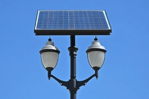 如何選擇一款合格的太陽能路燈控制器？