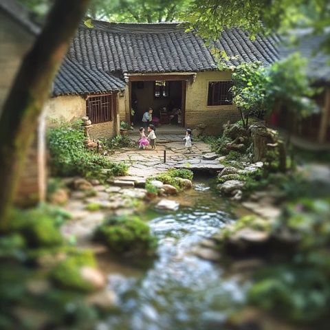 八達(dá)嶺南坡的安靜小村莊，品嘗著美食和溫暖