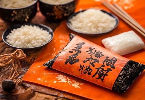 東北同學給廣東同學寄了一箱大米沒想到……