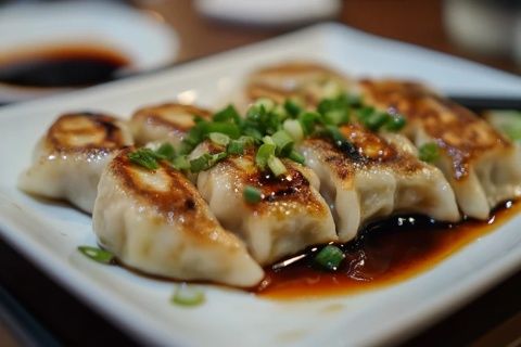 新漁東路早起鍋貼店，珊珊之外的新選擇