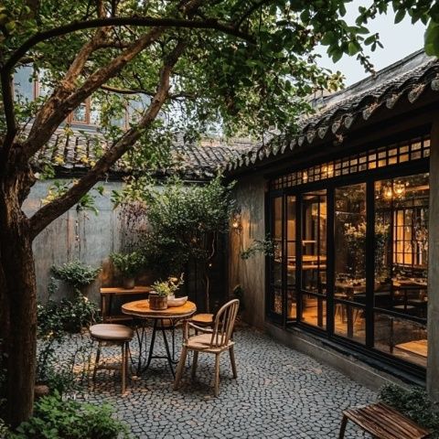 探索北京百花文藝創意產園：從老舊工廠到藝術新天地
