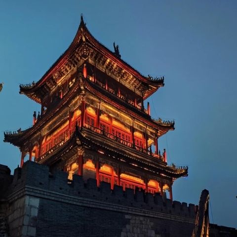 探尋曲靖：現代都市中的森林步道與古老城墻