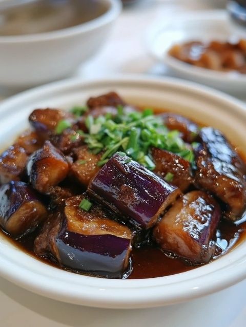 府城特色農家菜,羊頭湯鍋與果園雞令人贊不絕口