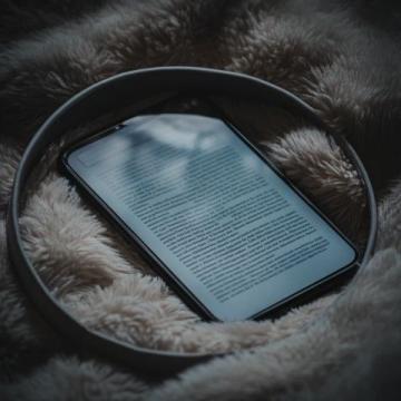 臨終前會后悔的25件事在線閱讀(臨終前會后悔的25件事這本書里說，一個人臨終前)