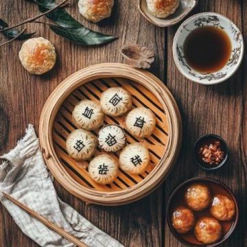 探索香港十大必嘗特色美食：從早茶到夜宵的美味之旅