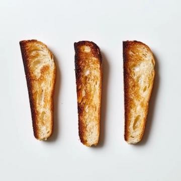在家也能做出高級(jí)感滿(mǎn)滿(mǎn)的椰蓉吐司，外酥里嫩，滿(mǎn)口生香！