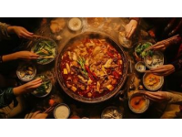 探索陜西美食：三十年老店云南汽鍋新體驗(yàn)
