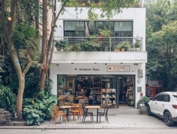 廣州核心區(qū)域住宅區(qū)：12位湖北游客共居，經(jīng)歷10日游歷