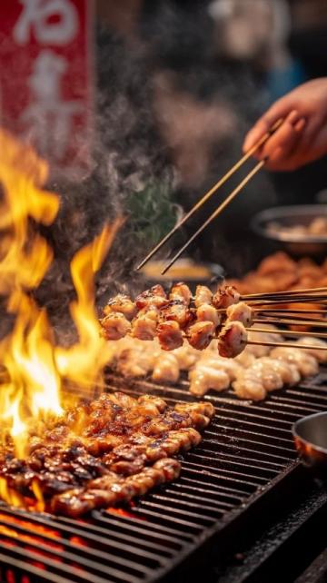 溫和小店熱銷3000串，羊肉串卷餅人氣爆棚！