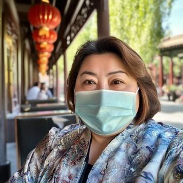 主持人采訪孫穎莎問出了大家都想問的問題揭秘一下莎莎微博發的飯菜是誰做的？