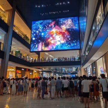 老張探店一緒壽喜燒自助，就在濟南世茂廣場四樓東頭，里面很大，人也滿滿的