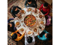 陜西、甘肅、河南一帶，過年桌上涼菜先登場，而且數(shù)量不少，這可讓不少人犯嘀咕