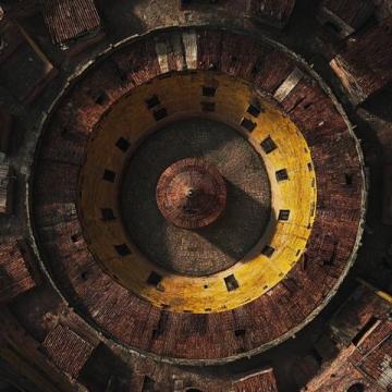 福建田螺坑村：獨特的土樓建筑群與深厚的客家文化遺產(chǎn)