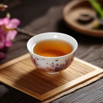 大家好！每天分享鳳凰單叢茶小知識，鳳凰茶究竟始于何時，并沒有一個基本的定論