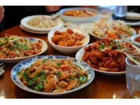 山東，作為中國(guó)歷史悠久的文化大省，擁有豐富多彩的美食文化
