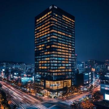 太原市和平北路上的八大祥搬家了，現在位于漪汾街與和平北路口