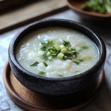 臘八節(jié)必做美食：香氣四溢的臘八粥與碧綠臘八蒜制作指南