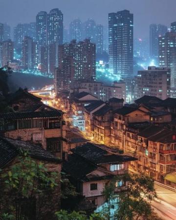 揭秘新興網絡勝地：重慶市九龍坡區西彭鎮未啟用公路走紅全網