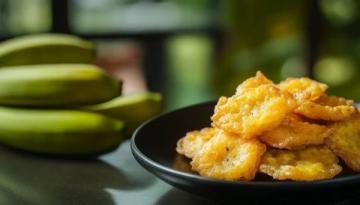 香蕉新吃法：金黃酥脆香甜可口，大人小孩都愛吃