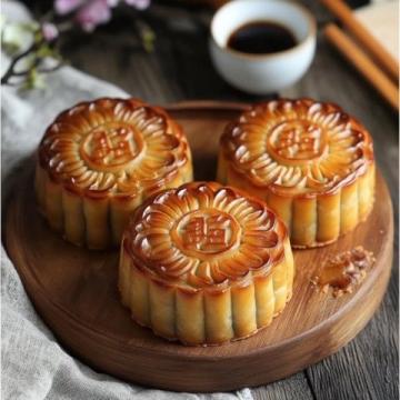 梅干菜酥餅是一種美味可口的傳統小吃