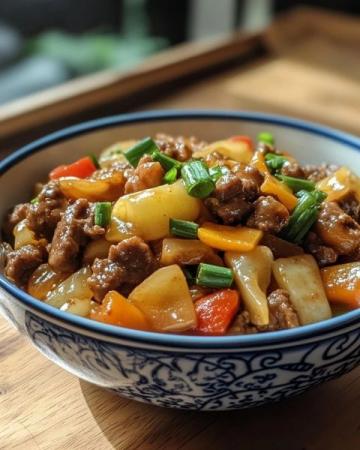 自制傳統(tǒng)咸香炒年糕：捕捉陽光氣息的每一口
