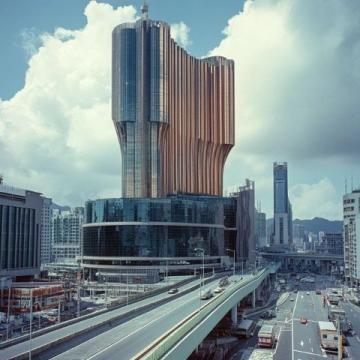 福建廈門，賣印度飛餅的王大哥常年以高超的飛餅技術引人圍觀，生意爆火