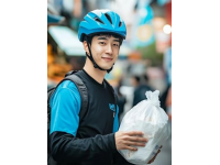 逆行人生揭秘外賣員辛酸：職場現狀與生活感悟深度剖析