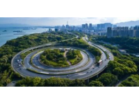 青島東海岸熱門商圈大揭秘：李村成新寵，臺東經久不衰，誰是下一個商業巨頭？