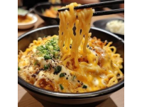 超速制作的拌面，美味到聞名遐邇！