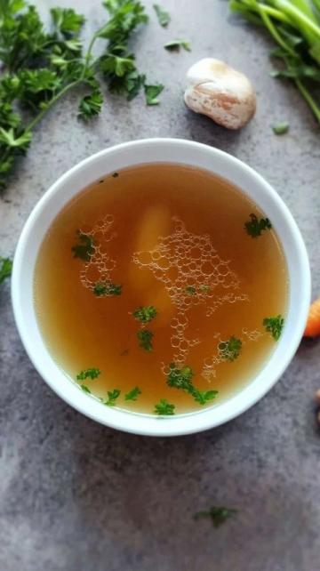 揭秘燜羊肉的美味秘訣：慢燉的藝術與調料搭配指南