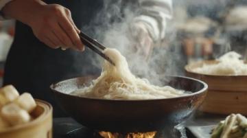 高芊芊教你做特色面條:簡(jiǎn)單美味的家常面食做法