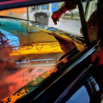 掌握關(guān)鍵技巧：全方位呵護您的愛車車漆