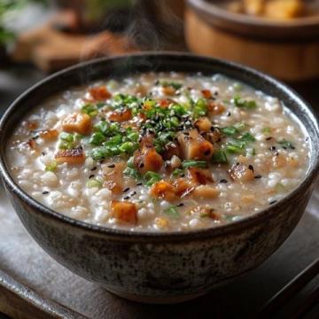 清新山楂粥搭配木耳菜，滋味滿分的美食體驗(yàn)
