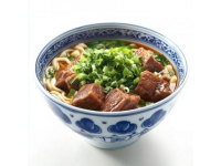 廣州城中村的老字號美食，10元一碗的肉湯，三桶都吃不完！