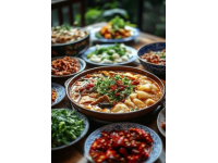 素食也有網紅店，鬧市里面的凈土，這家位于越秀的心田莊園，好吃嗎？現在吃飯不單只講