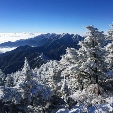 上饒旅游景點大全：三清山、靈山、銅鈸山，領(lǐng)略自然人文之美！