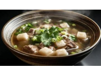 春季美食大賽西湖牛肉羹這道美食我第一次喝的時候是在杭州旅游的的時